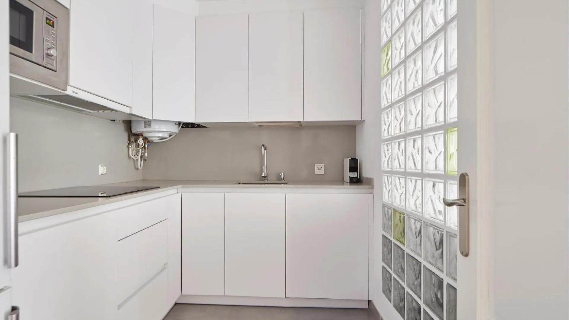 Always Easy I Escolta Real Apartment San Sebastian 0*,  Spain