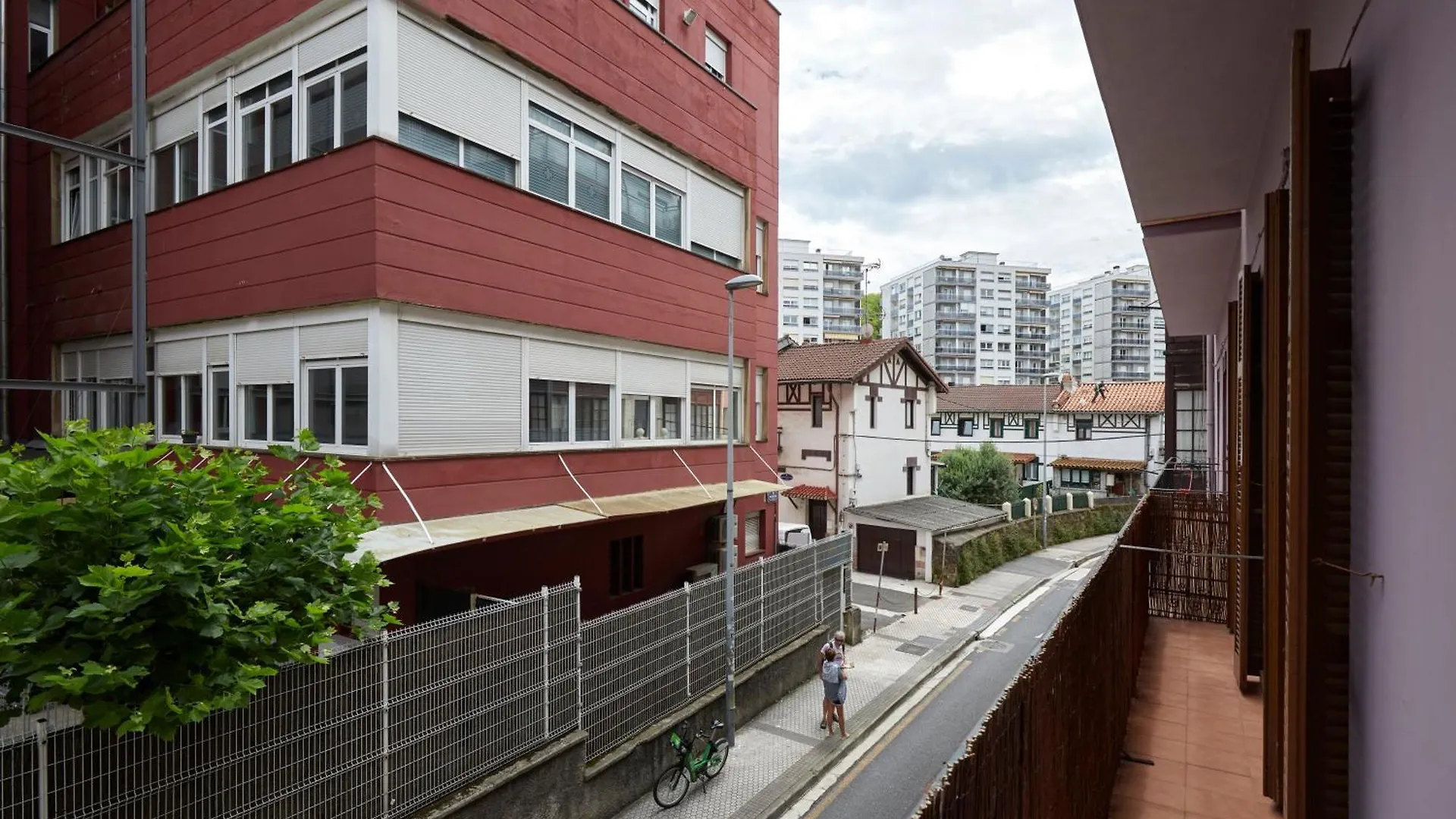 Always Easy I Escolta Real Apartment San Sebastian Spain